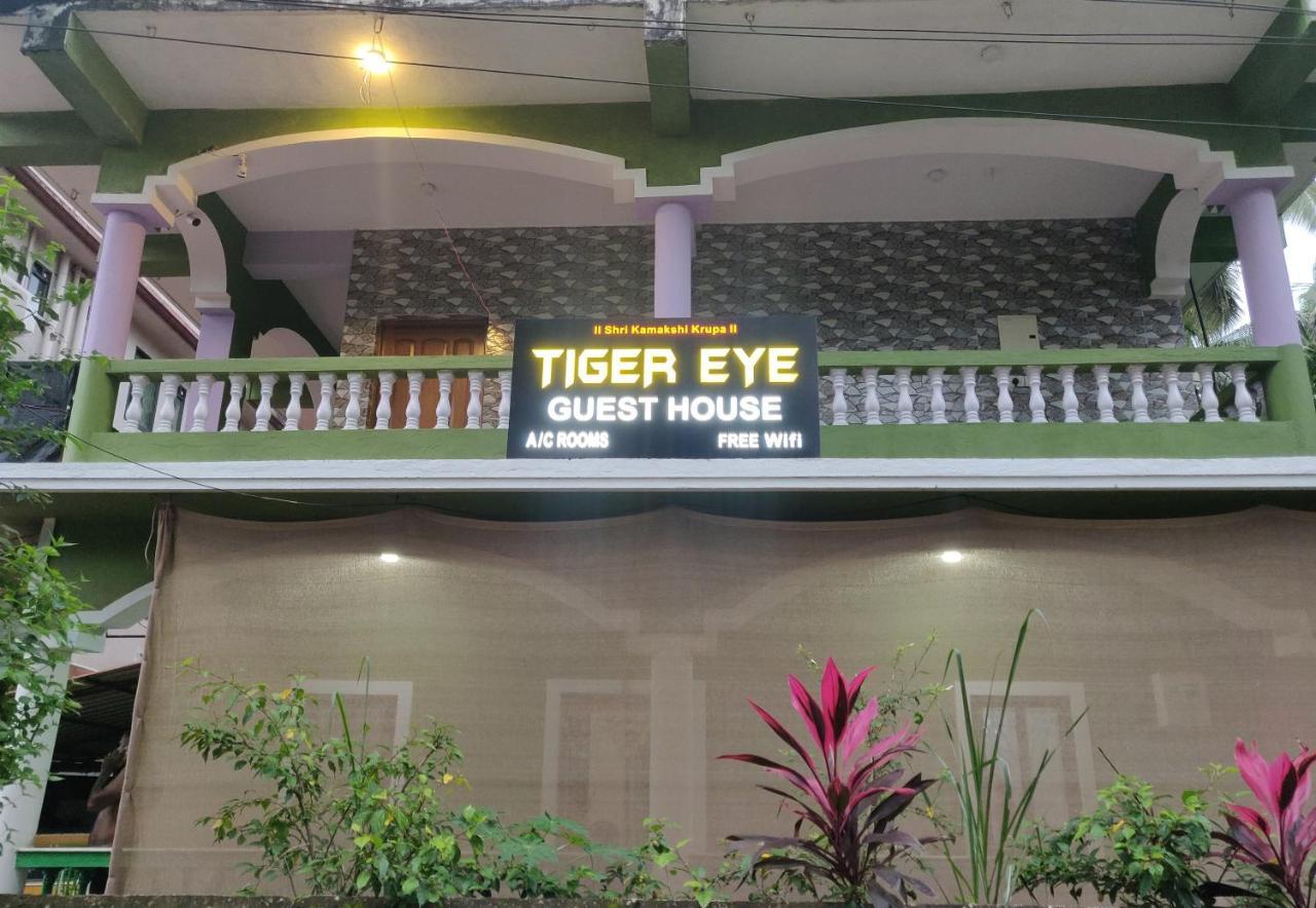 Tiger Eye Guest House 칼랑굿 외부 사진