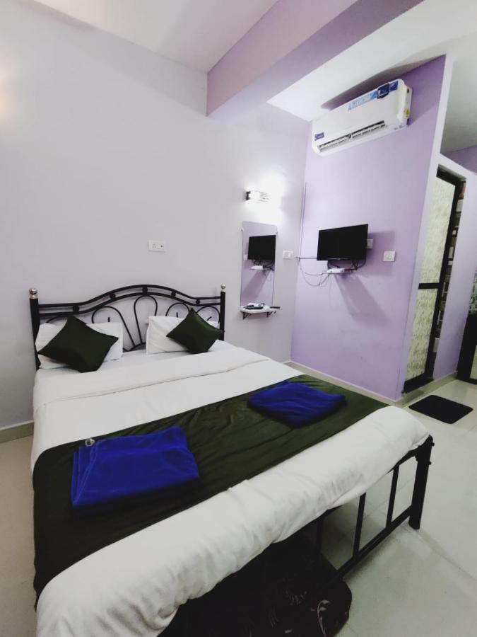 Tiger Eye Guest House 칼랑굿 외부 사진