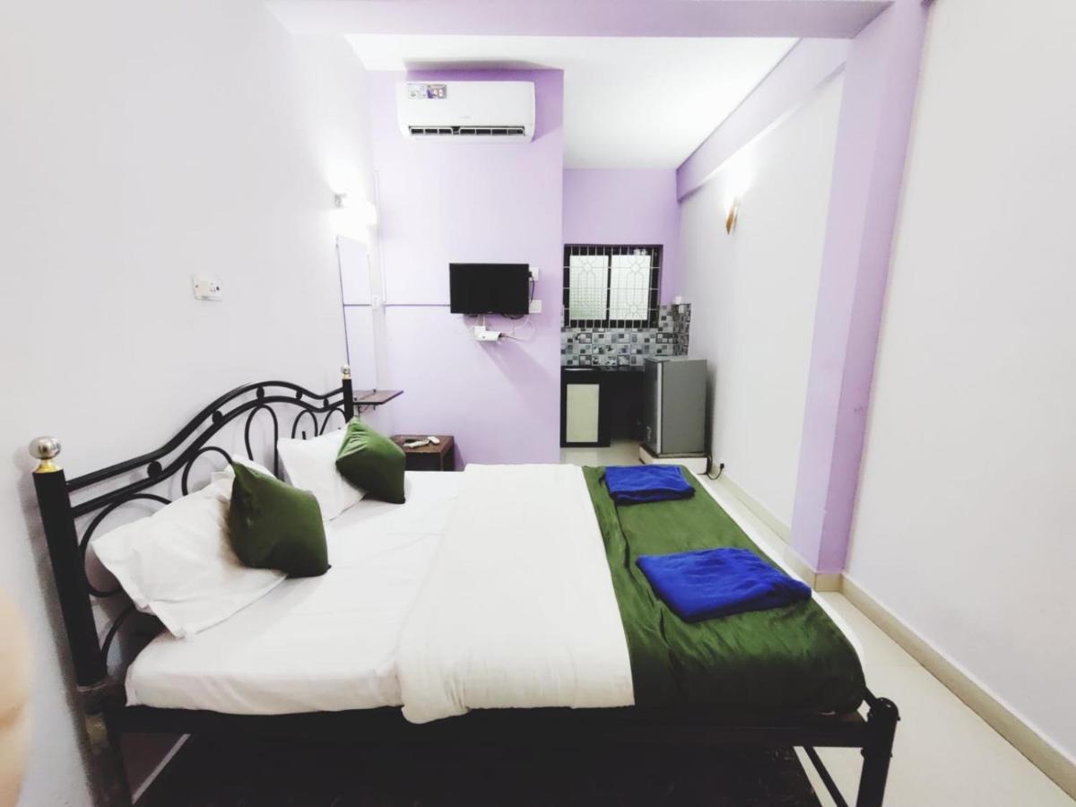 Tiger Eye Guest House 칼랑굿 외부 사진